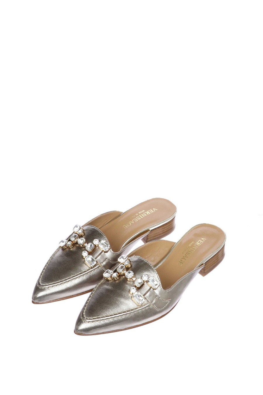 Sandra Sabot In Pelle Laminata Oro Con Gioiello Soffice Sogno Decollete E Slingback